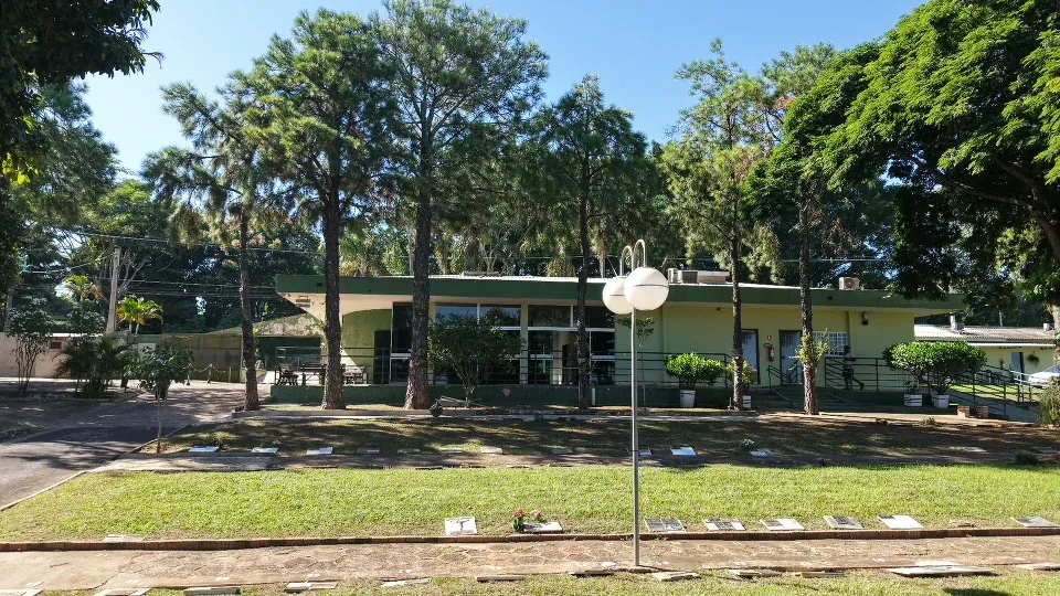 Administração e estrutura de apoio